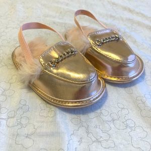 Aldo baby slippers size 3